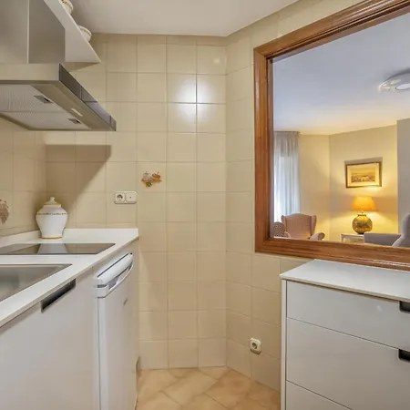 R & T Center - Parking Apartment Cordoba